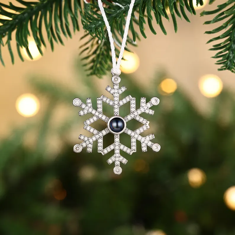 Pamolaco™ Snowflake Ornament